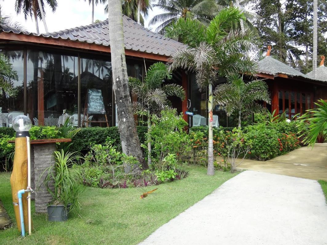 Lipa Bay Residence Lipa Noi Exterior photo